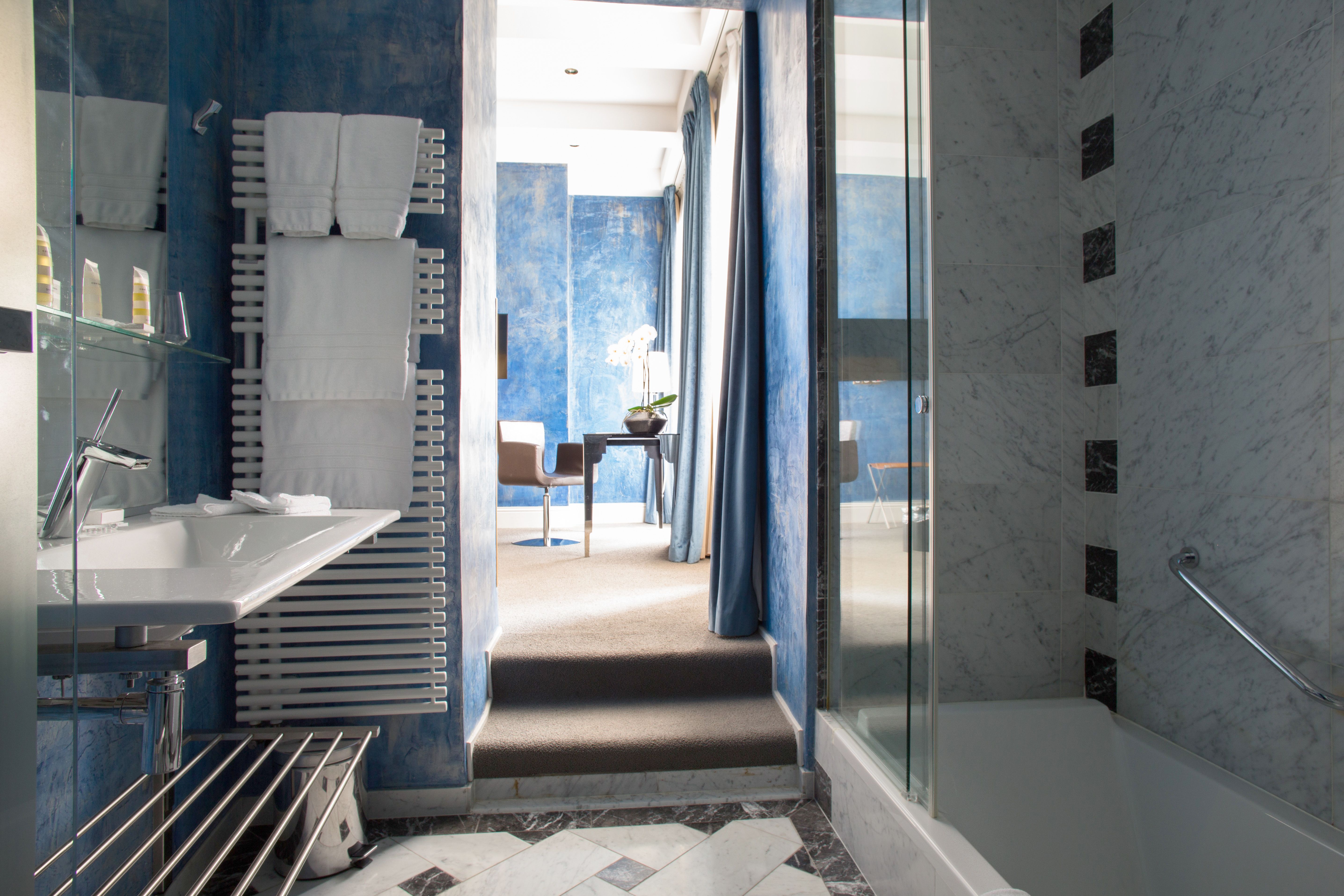Luxembourg-Place-d-Armes-Chambre-Delux-23-3-© Hotel Place d-Armes