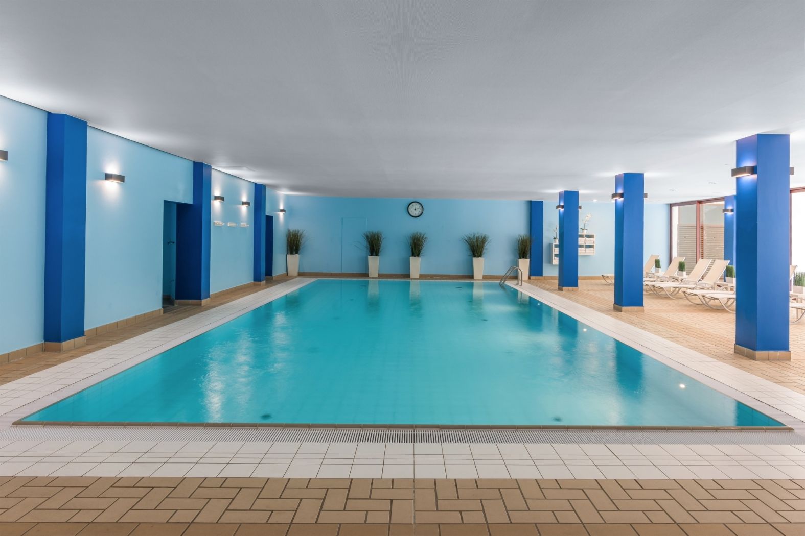 DoubleTree by Hilton Hotel Luxembourg Swimming pool