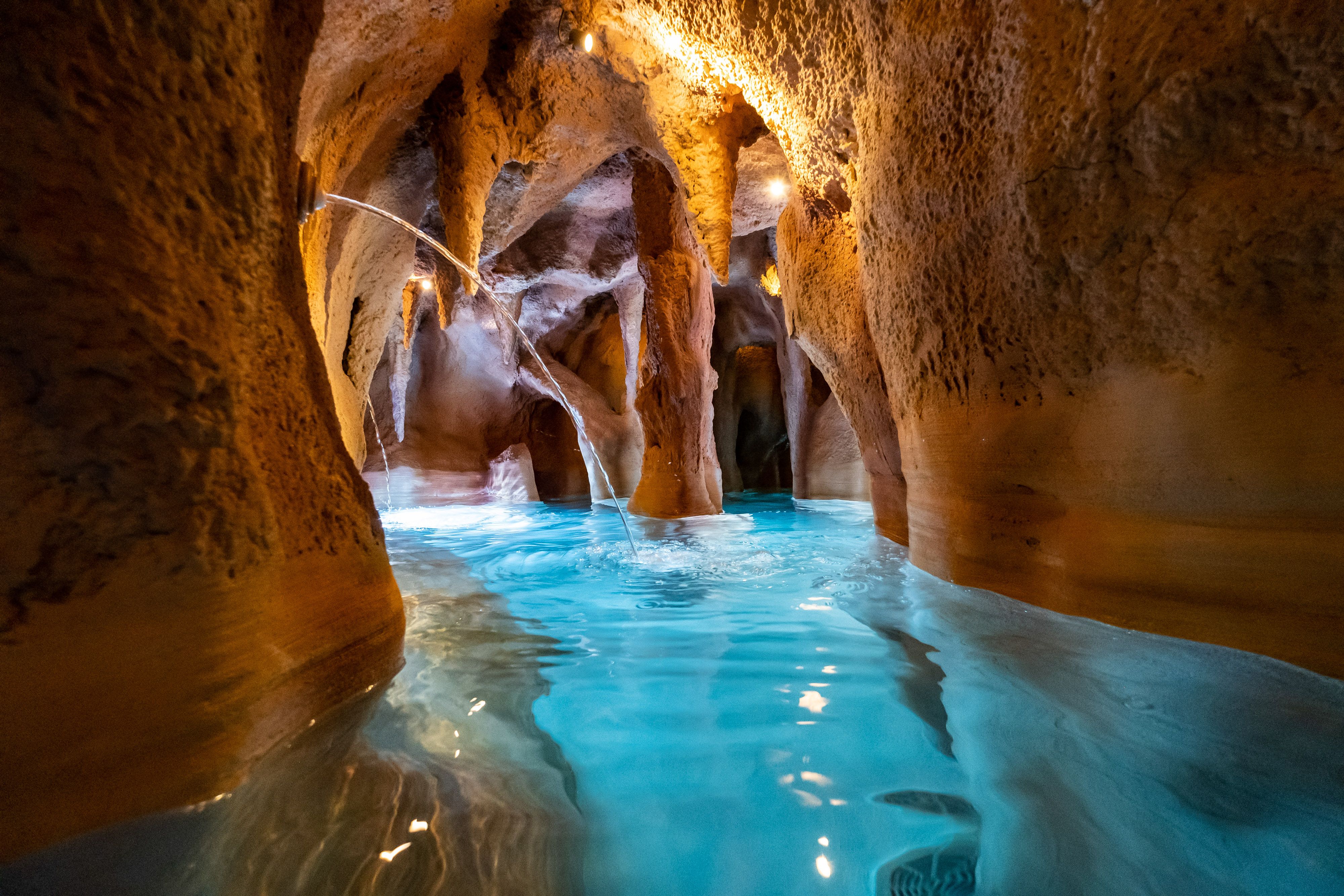 Chateau Urspelt swimming pool