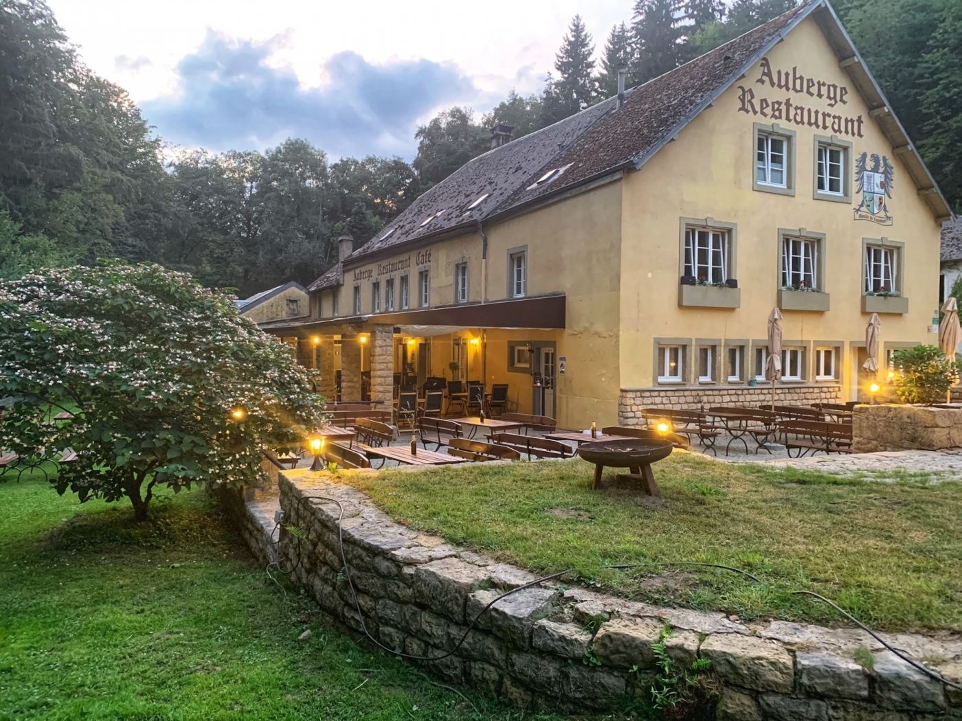 Konsdrëffer Millen Brauhaus - Béiergaart