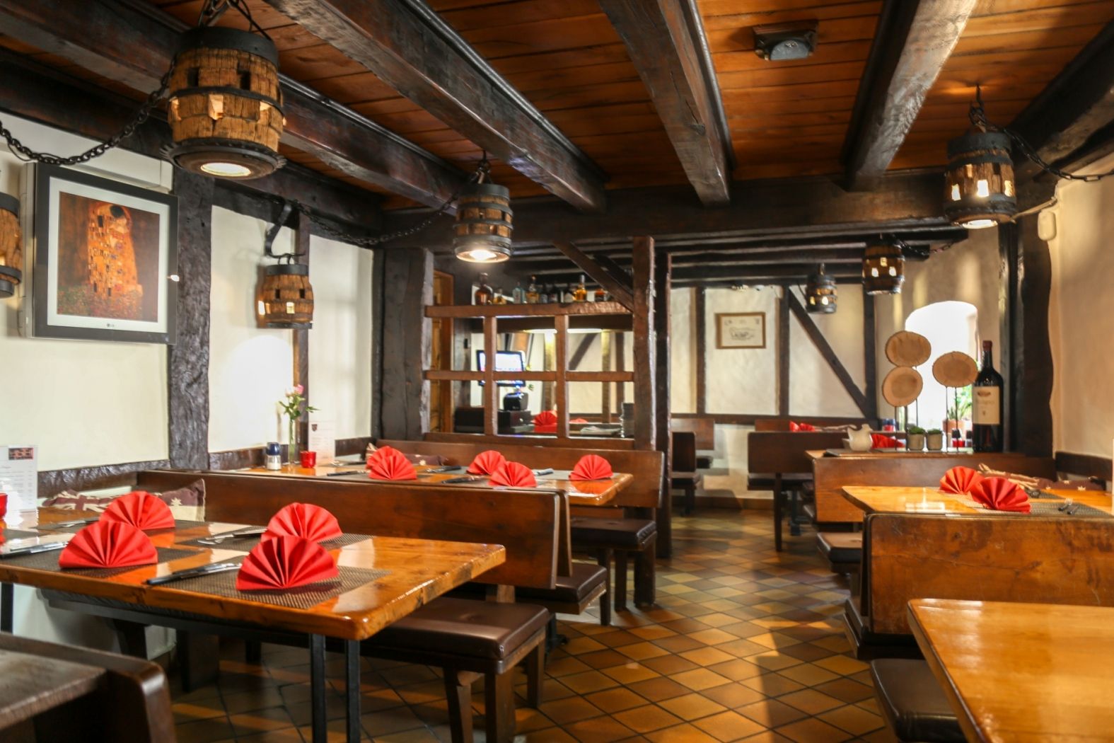 Auberge Aal Veinen Beim Hunn Vianden Restaurant