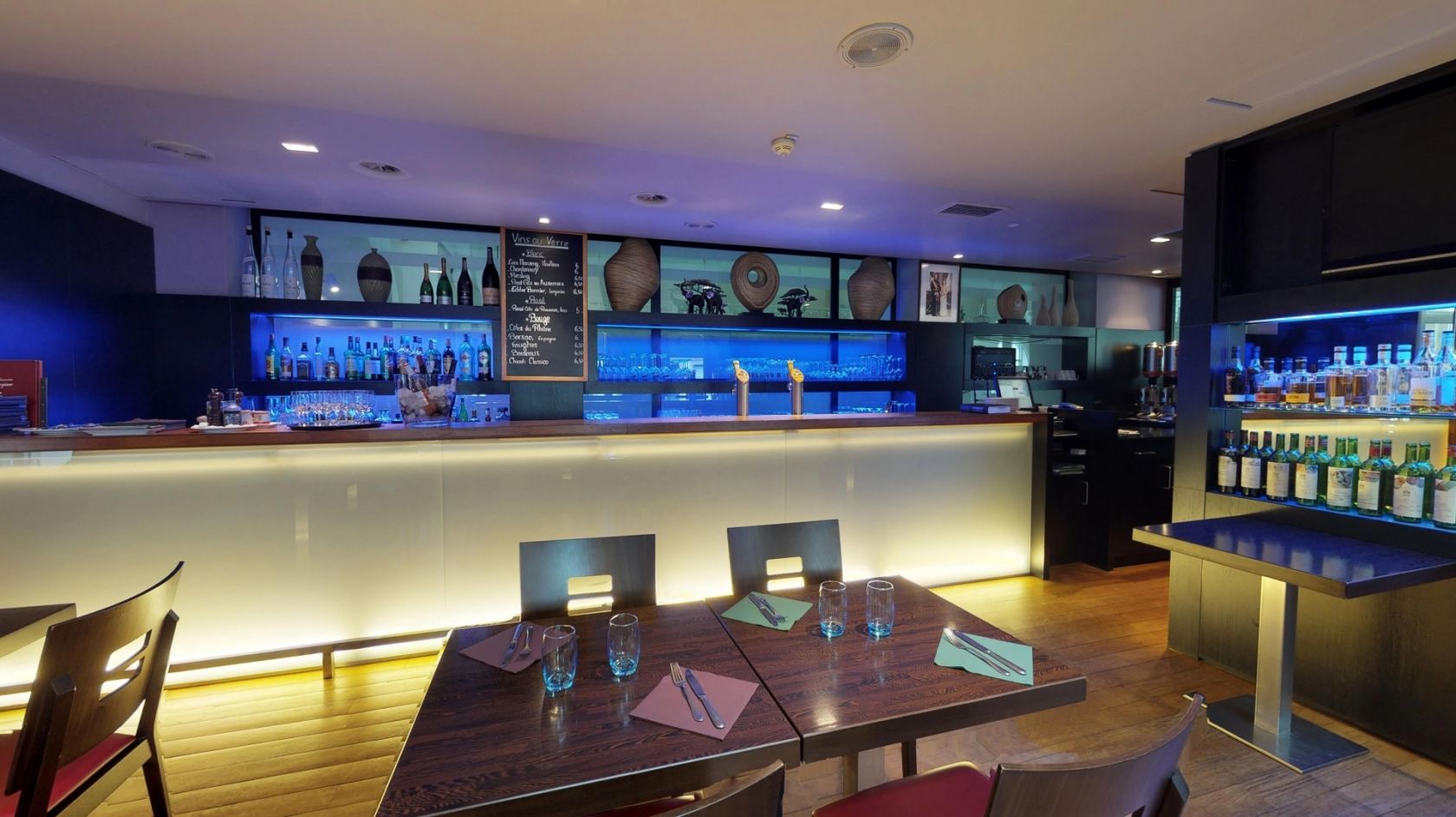 Brasserie Aubergine