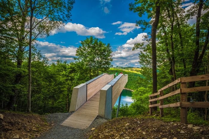 Burfelt viewing platform Belvedere