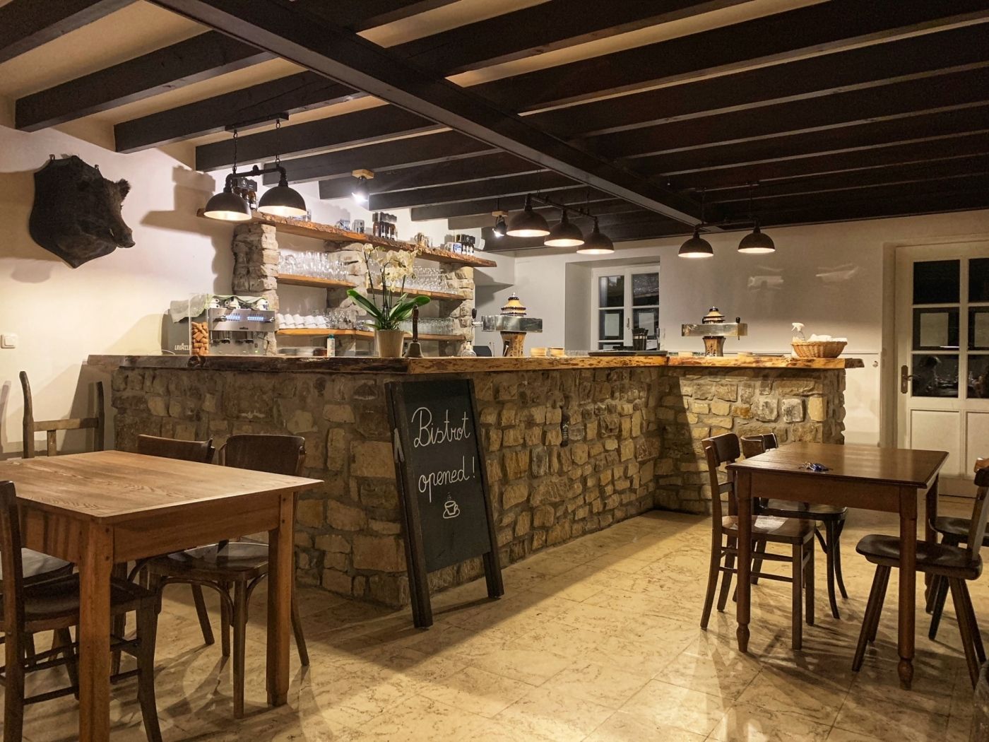 Konsdrëffer Millen Brauhaus - Béiergaart