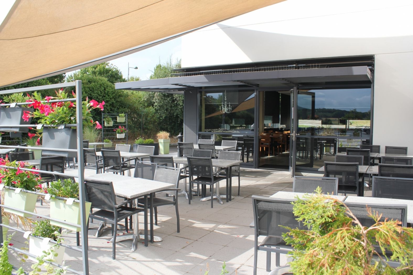 Kaempff-Kohler Terrasse