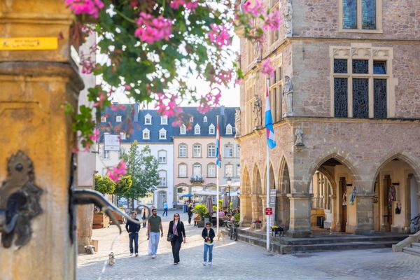 Echternach Market Square Denzelt