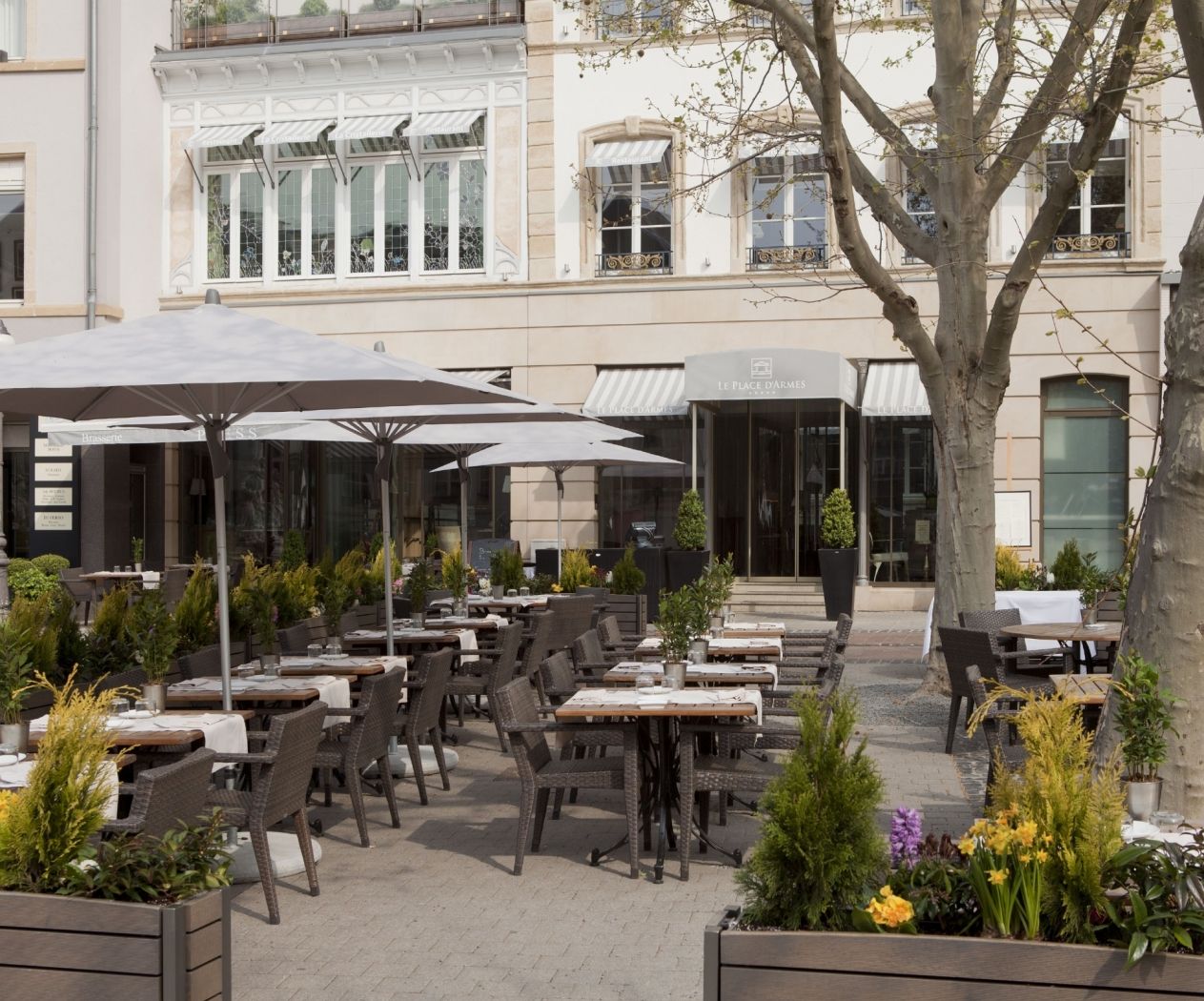 Restaurant-Rôtisserie Plëss  Terrasse